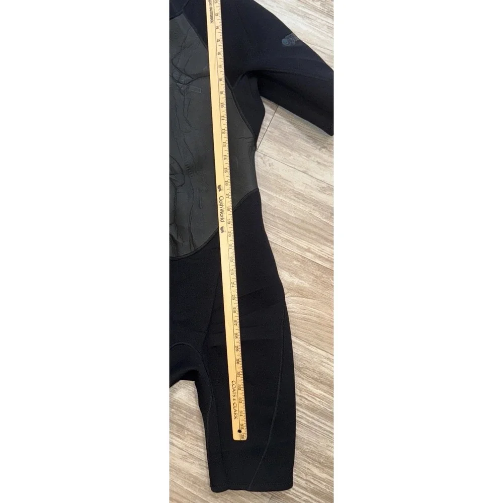 XCEL Mens Wetsuit Shorts Long‎ Sleeve SIZE XL Zippered